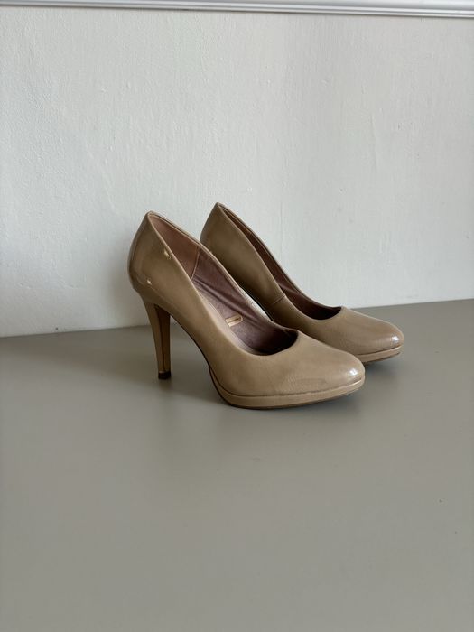 Szpilki bezowe deezee 37 brazowe