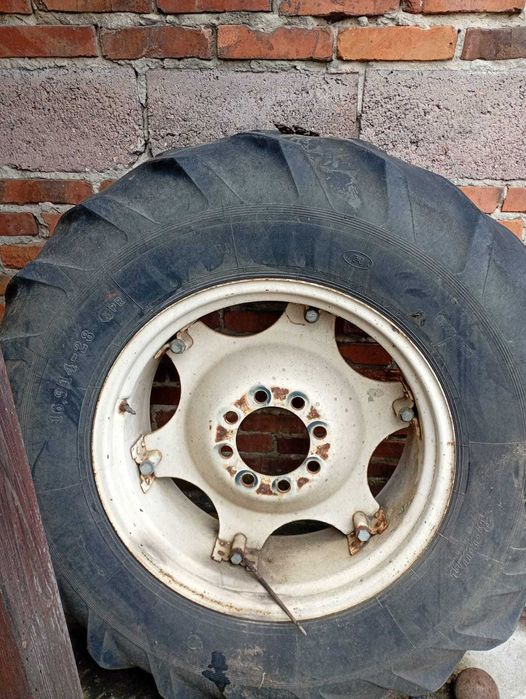 Opony 540 65 R28 oraz koła zetor 7211, 5211