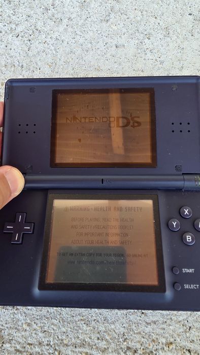 Nintendo DS Lite azul-escuro — funcional, ecrã superior com manchas (leia a descrição)
