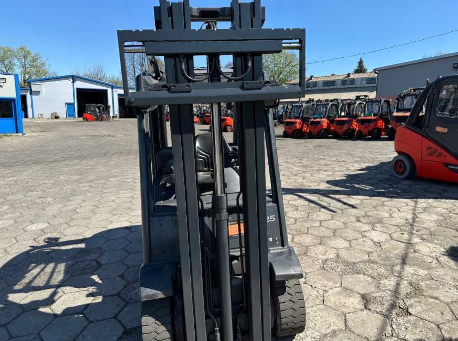 Wózek Widłowy Linde H25t Triplex Gaz Udt