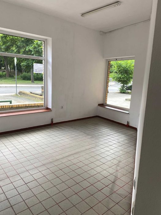 Wynajmę lokal usłogowy w centrum 19,39 m2