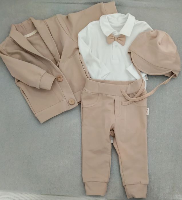 Komplet garniturek  na chrzciny