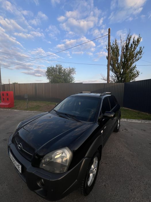 Hyundai Tucson 2005. 2.0 газ/бензин