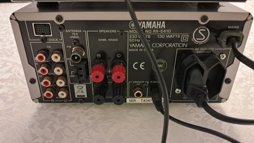 Amplificador Yamaha RX-E410 e leitor CDX-E410