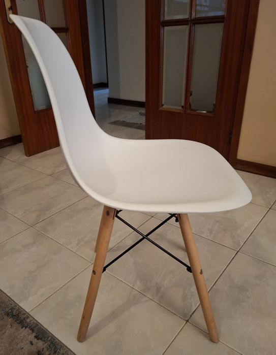 Cadeira Echair Branca KASA