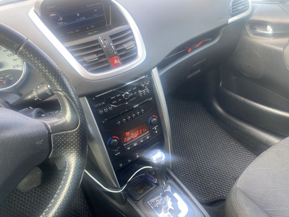 Продам Peugeot 207 SW