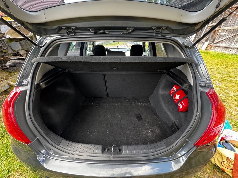 Kia ceed uszkodzona