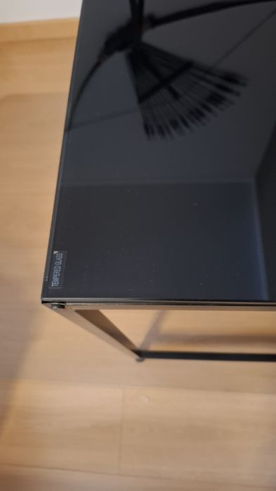 Secretária com Estante e Vidro Temperado – Ótimo Estado!