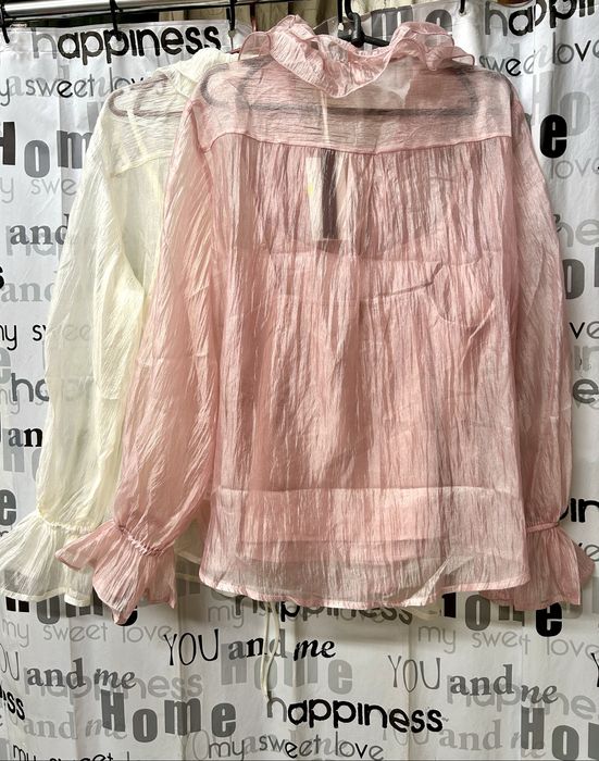 Блуза с воланами романтичная, нарядная, Италия .