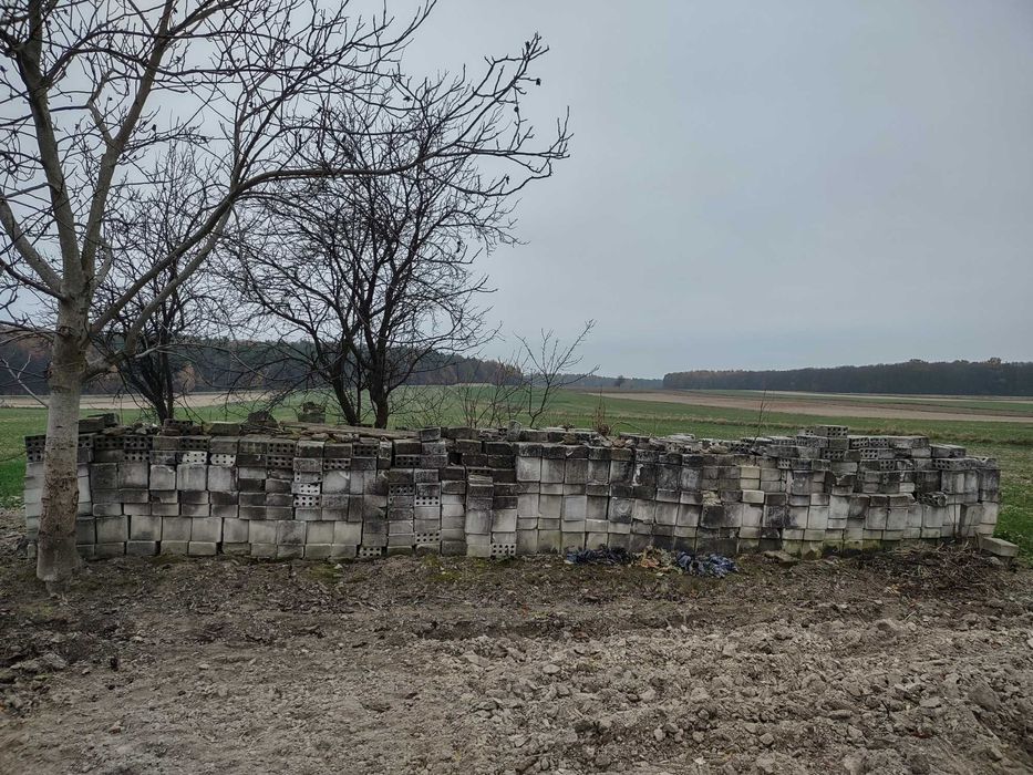 Sprzedam cegłę białą, dziurawkę