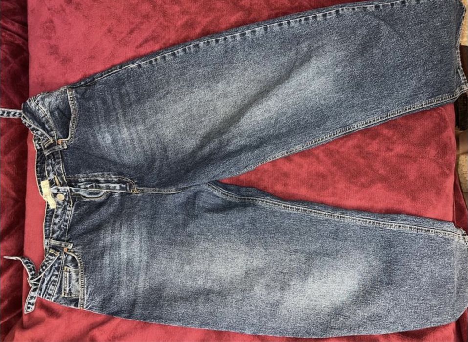 Джинси жіночі