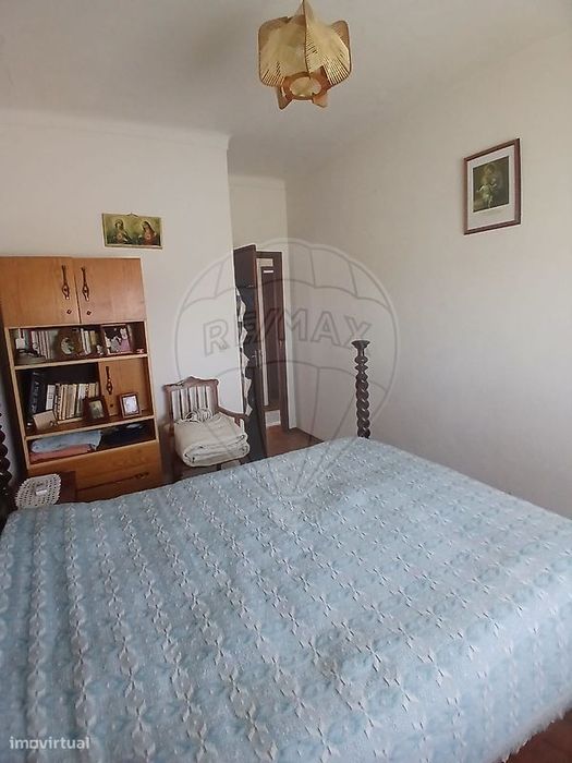 Moradia T4 para venda