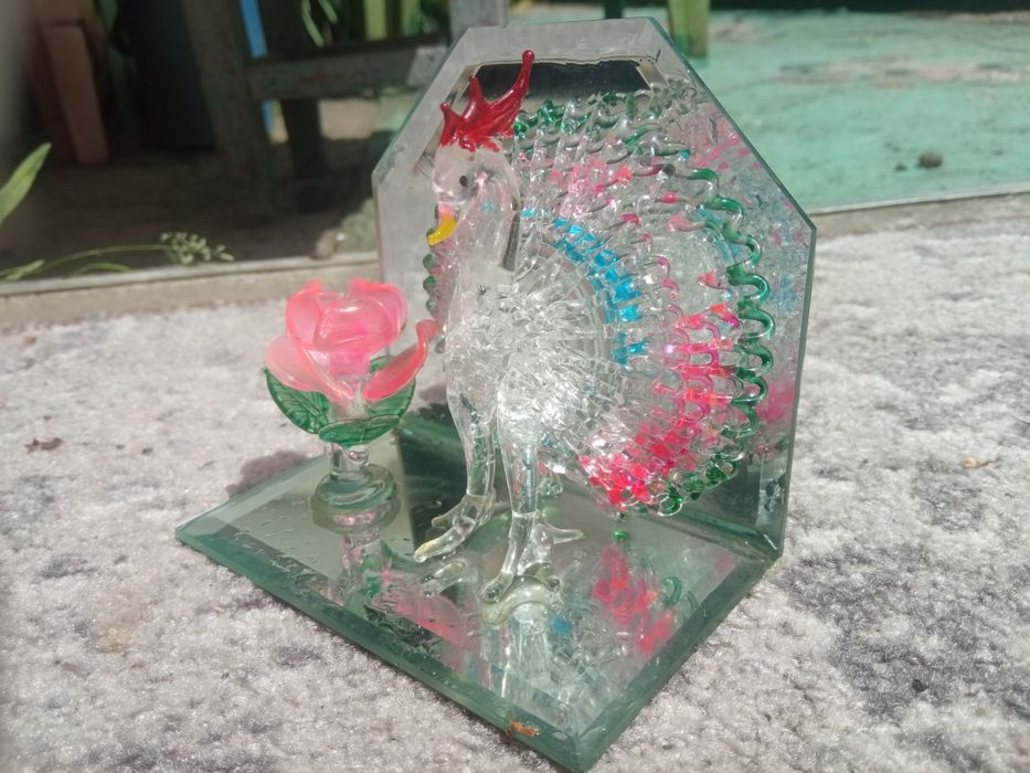 Павлін. Думаю кришталевий. Краса неймовірна.