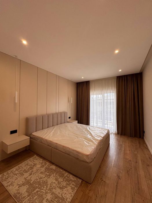 Оренда таунхаусу з своїм двором.