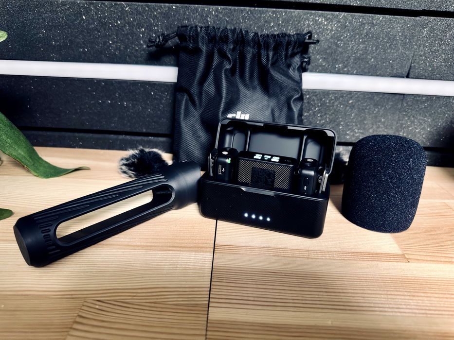Zestaw mikrofonowy bezprzewodowy DJI MIC + uchwyt do wywiadów FV23%