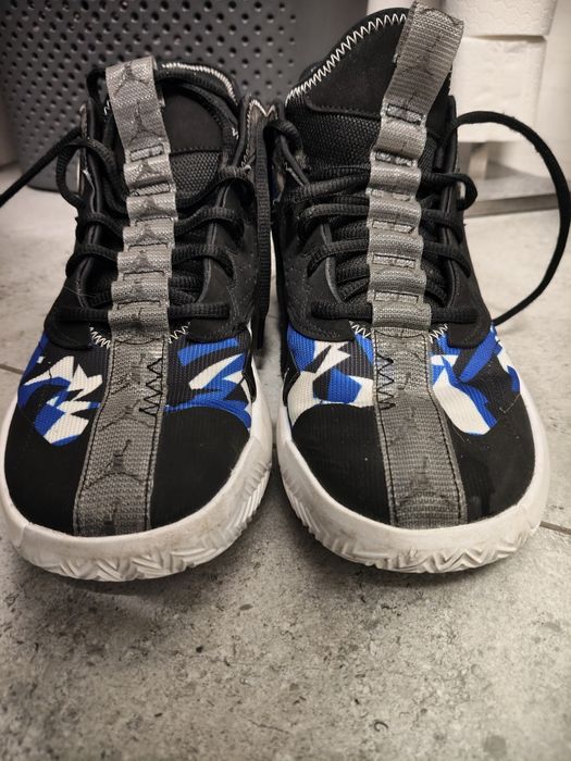 Air JORDAN React Elevation