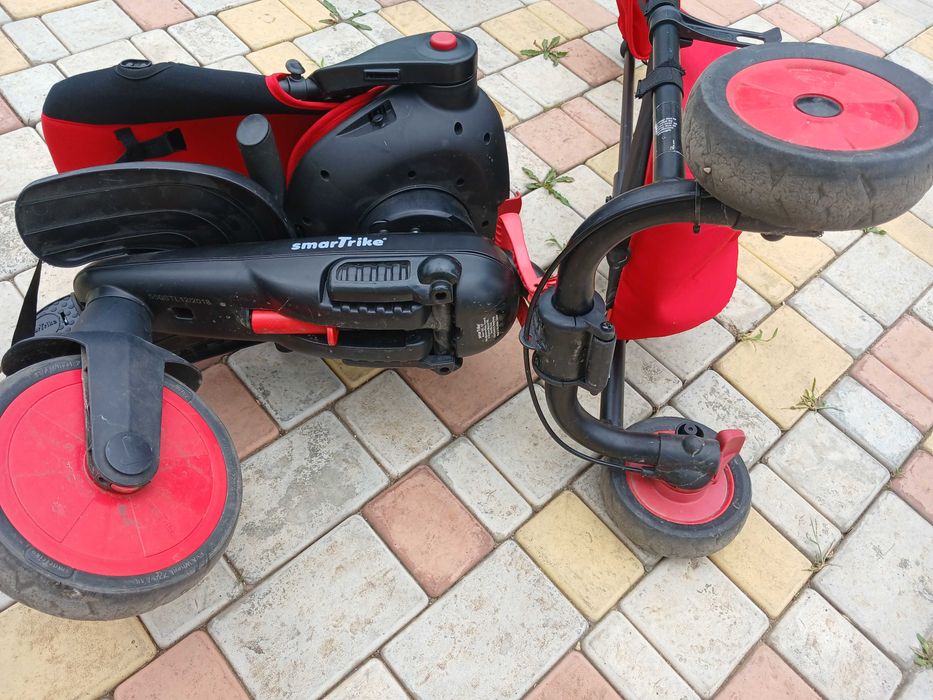 Триколісний велосипед SmarTrike 8в1
