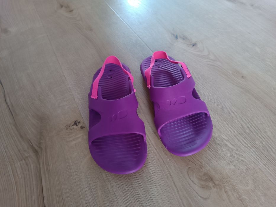 Klapki Nabaiji Decathlon rozm.33-34