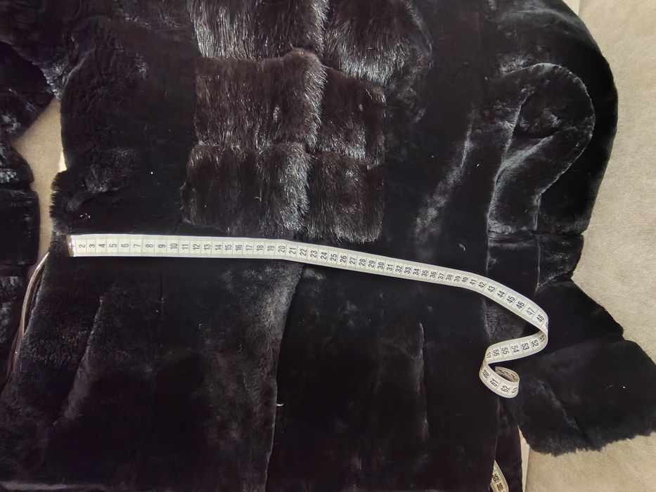 Продам шубу з мутона 46 розмір