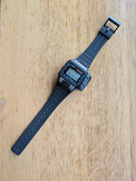 Relógio Casio clássico