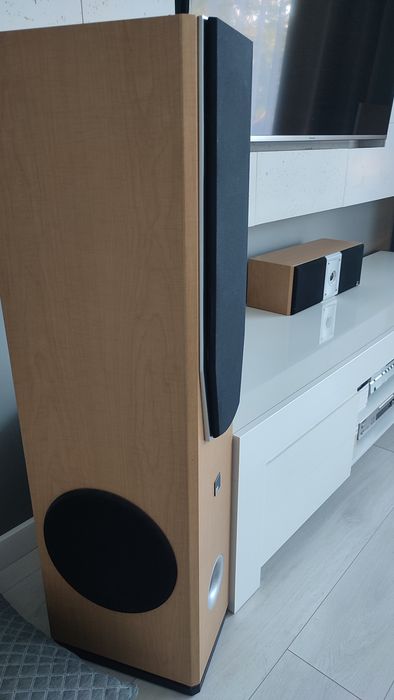 Zestaw kina domowego Magnat + M-Audio HTS 501 + subwoofer