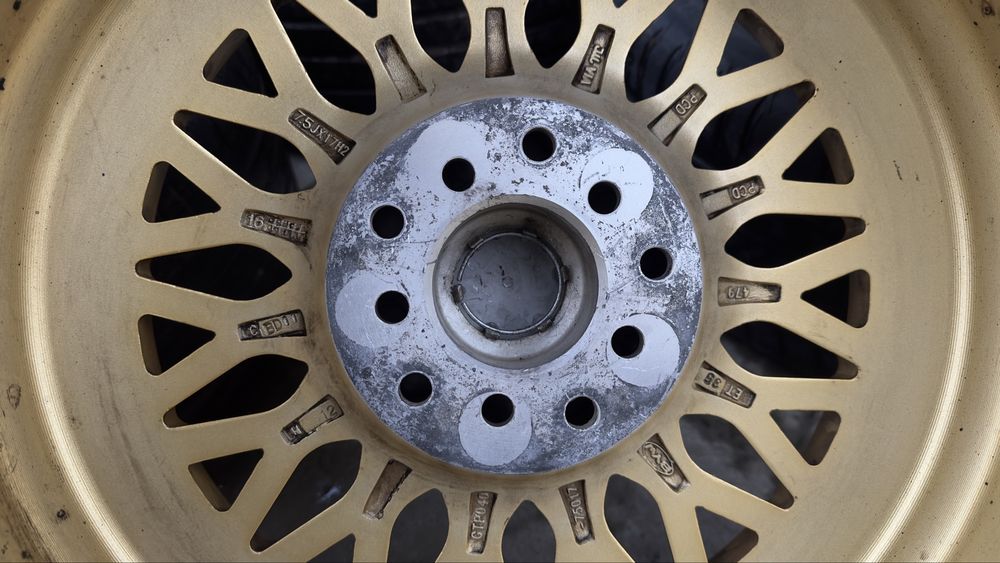 R17 7.5 235/45 114.3 BBS RS (replica)