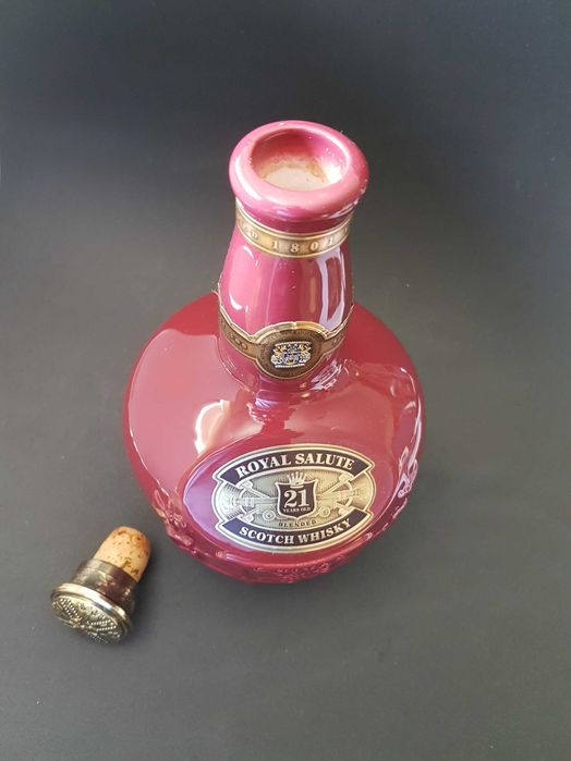 Garrafa Whisky em Porcelana para Coleccionadores