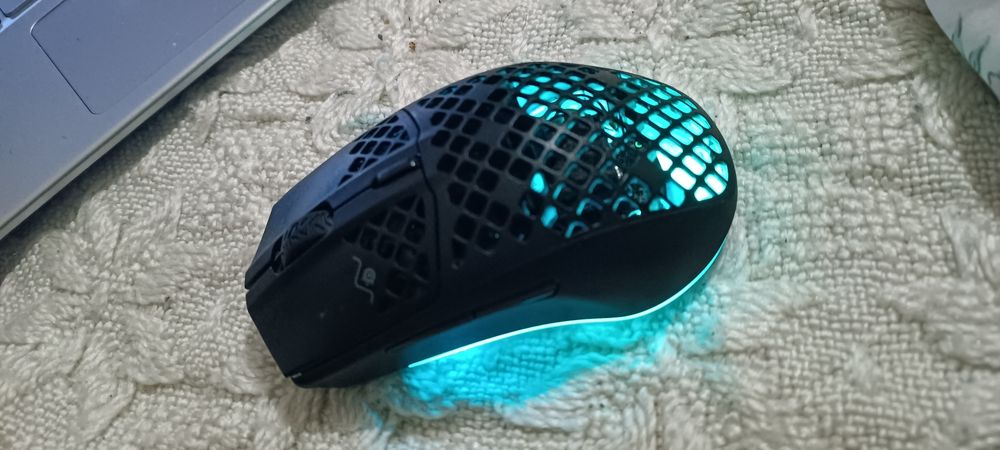 Aerox 3 steelseries