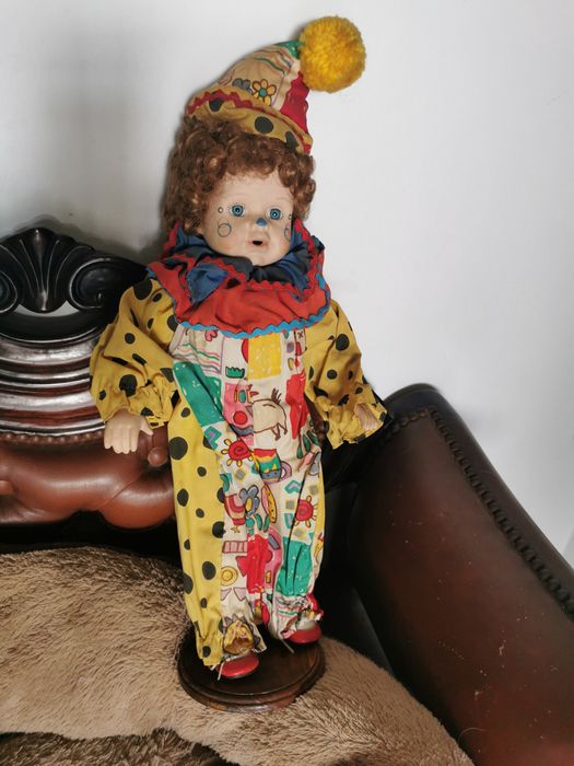 Bonecas em porcelana