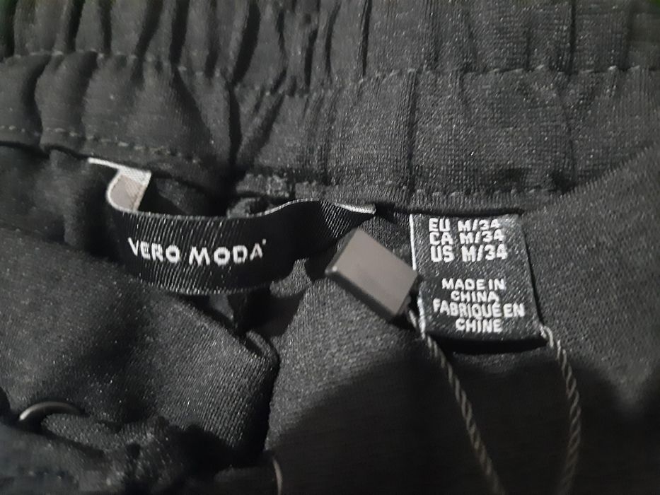Жіночі штани vero moda