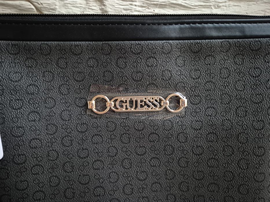 Kosmetyczka Damska Guess