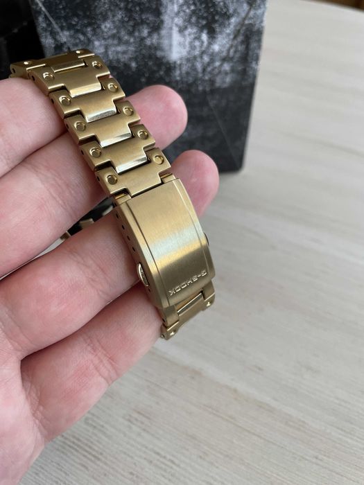 Casio G-Shock GMW-B5000GD-9ER