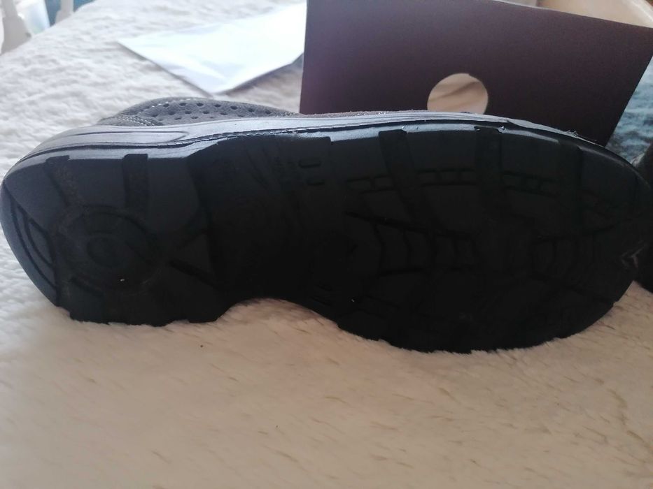 Sapatos de biqueira de aço