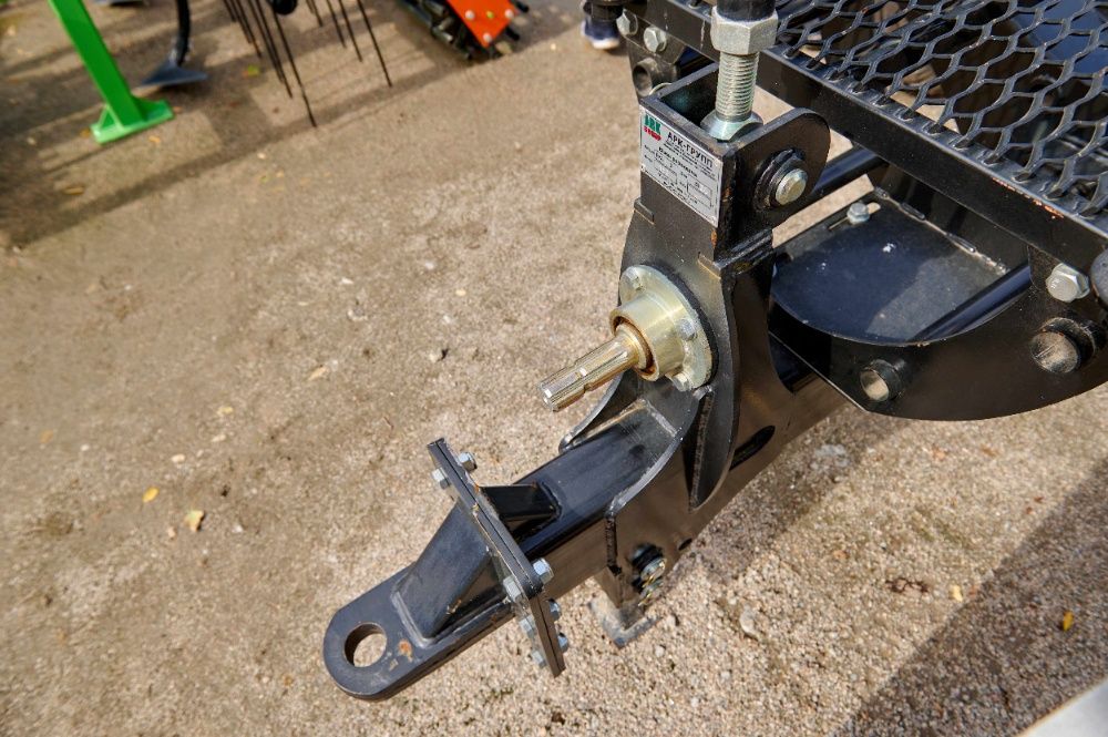 Візок CART  3000 РУМ Розкидач добрив під мтз юмз кейс джон / АРК ГРУП