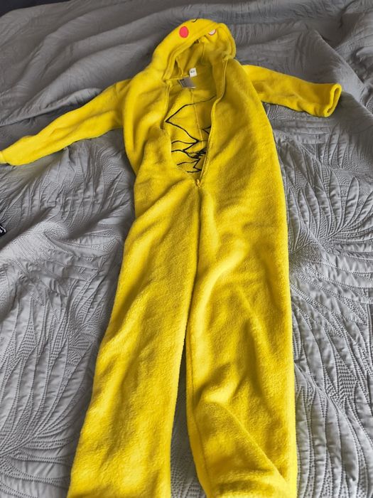 Pikachu piżama/strój