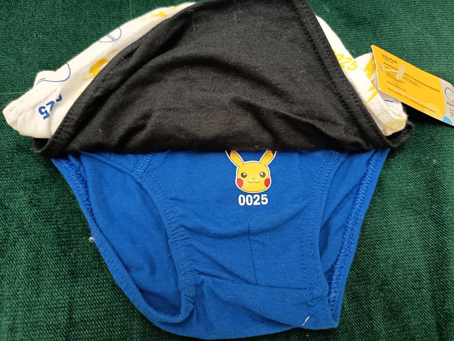 Majtki chłopięce slipy Pokemon 3 pak rozmiar 98/104