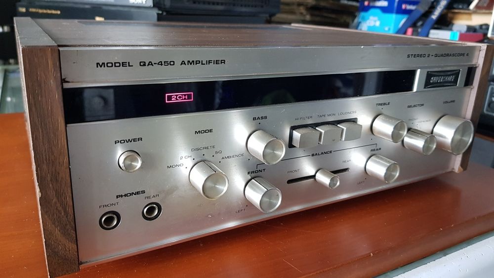 Superscope Amplificador Integrado quadrifonico