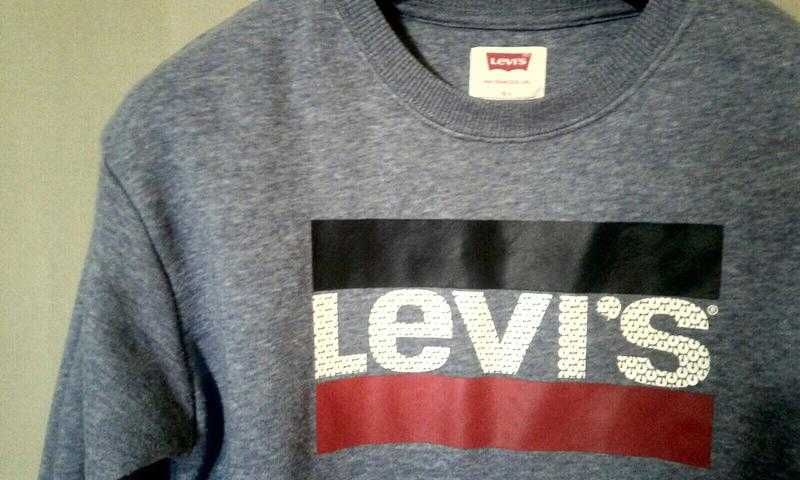 Платье свитшот Levis оригинал
