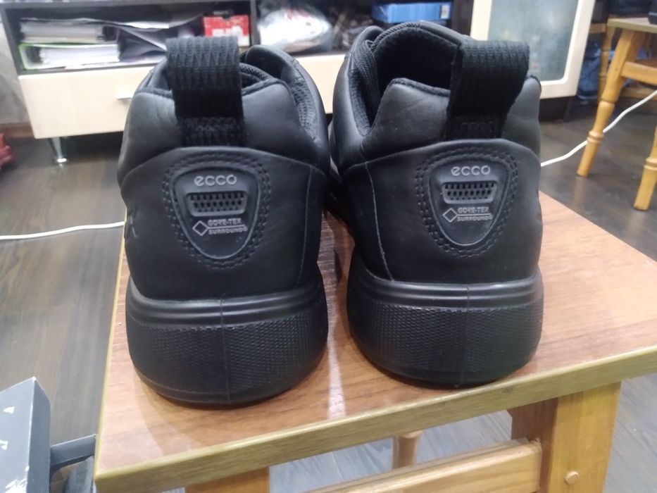 Кроссовки Ecco Gore-tex, кожа original,44,0 размер.