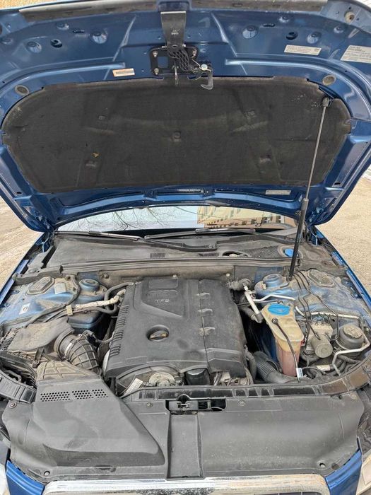 Audi A4 2009 року