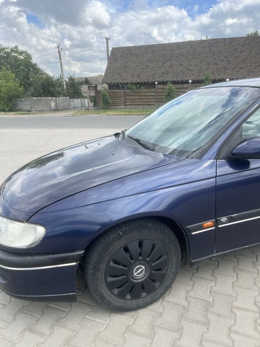 Opel Omega 2.0 16v