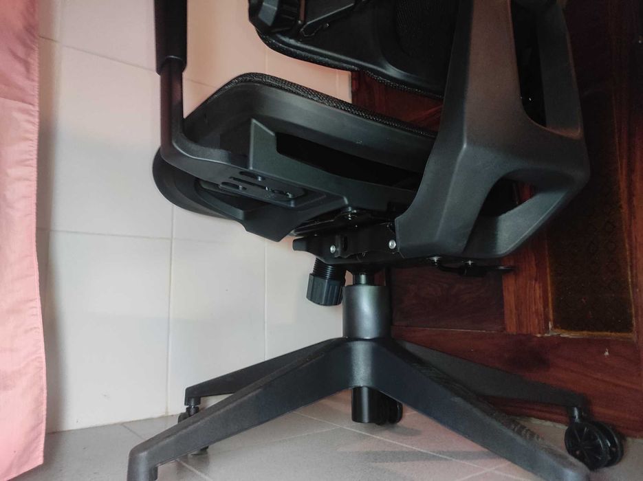 Cadeira de Escritório Ergonómica AlphaGamer Aurora como NOVA