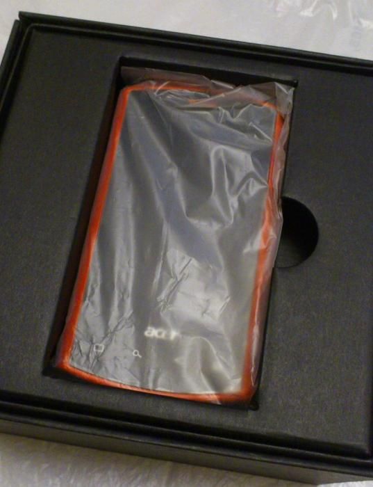 Смартфон Acer Liquid E100 Ferrari Special Edition