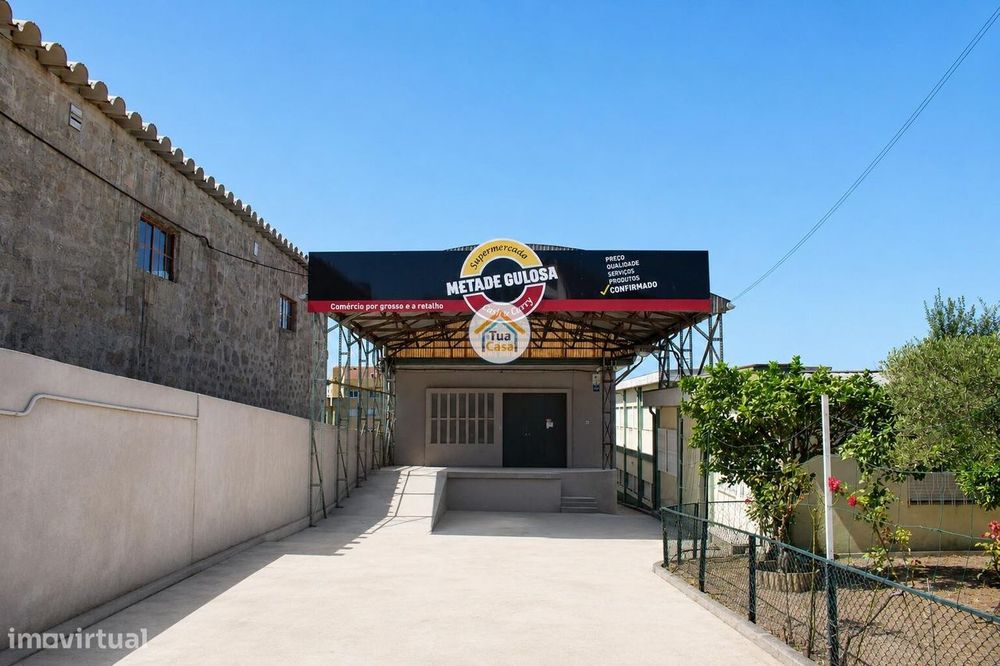 Trespasse Armazém de 2 pisos nas Devesas, Vila Nova de Gaia — 533 m2