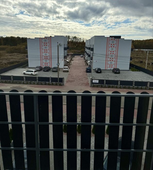 Двокімнатна квартира в новобудові з кухнею-студією площею 70 м/кв