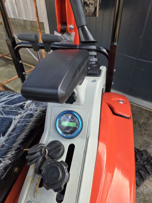Mini giratoria nova 1.8t escavadora