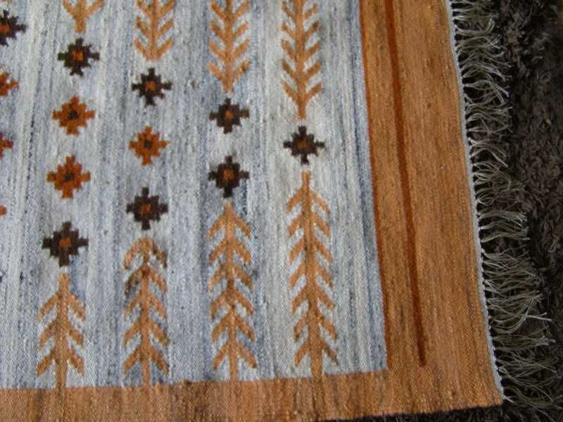 Kilim PRL "Krzyżyki i gałązki " II poł. XXw.