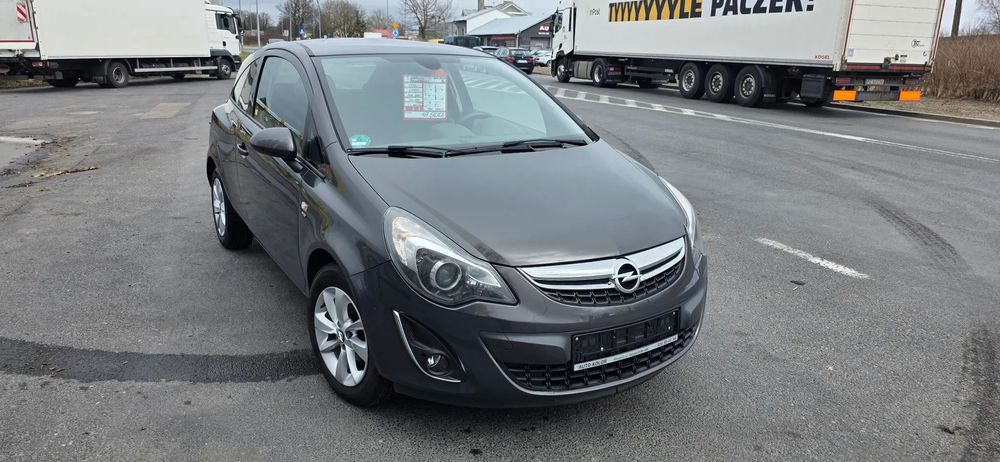 Opel Corsa OPEL CORSA 1.2 4 cylindry 70 koni