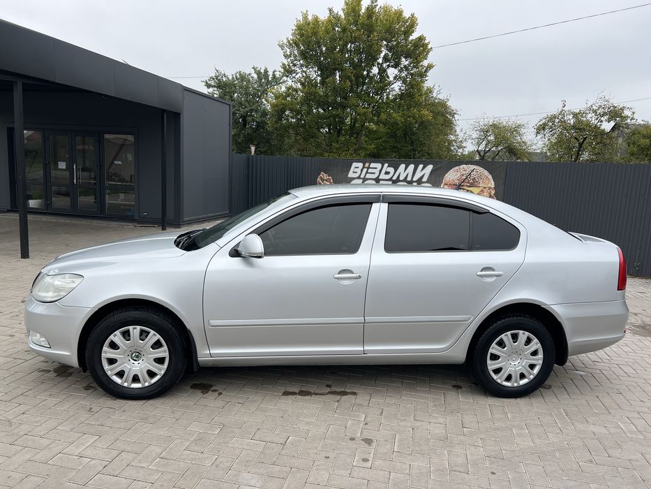 Продаж машини шкода а5 2012 рік