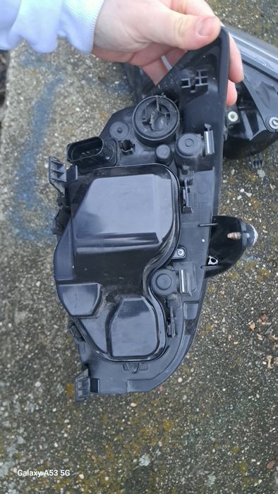 Lampy przód Ford Focus MK2